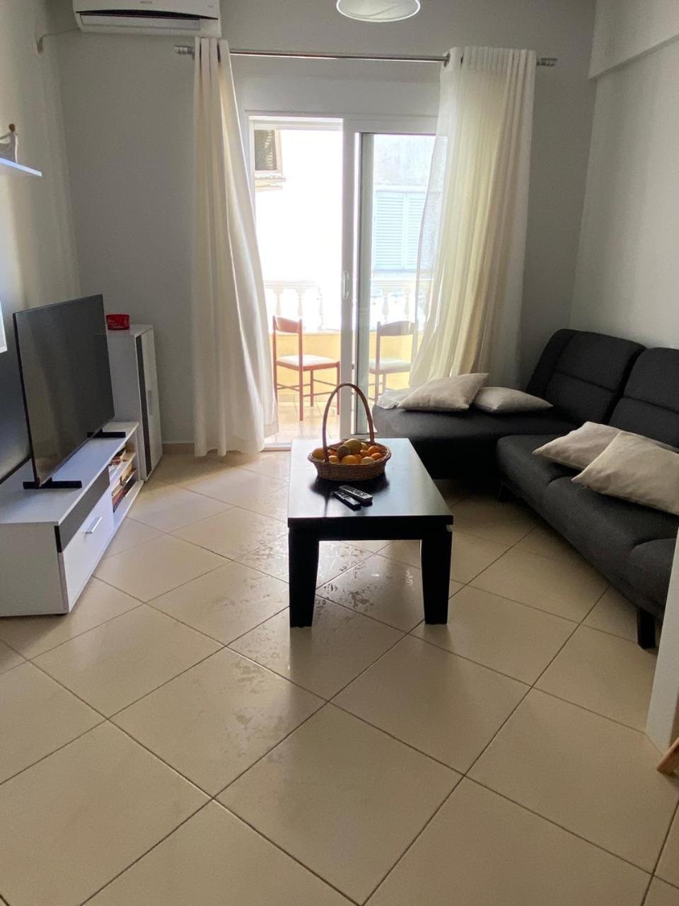 Apartamento Join The Ionian Sarandë Exterior foto